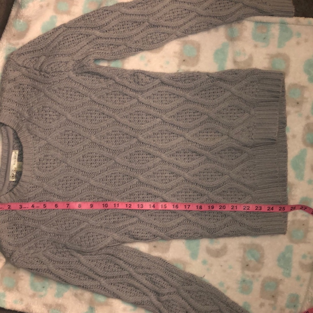 Sweater - Picture 2 of 2
